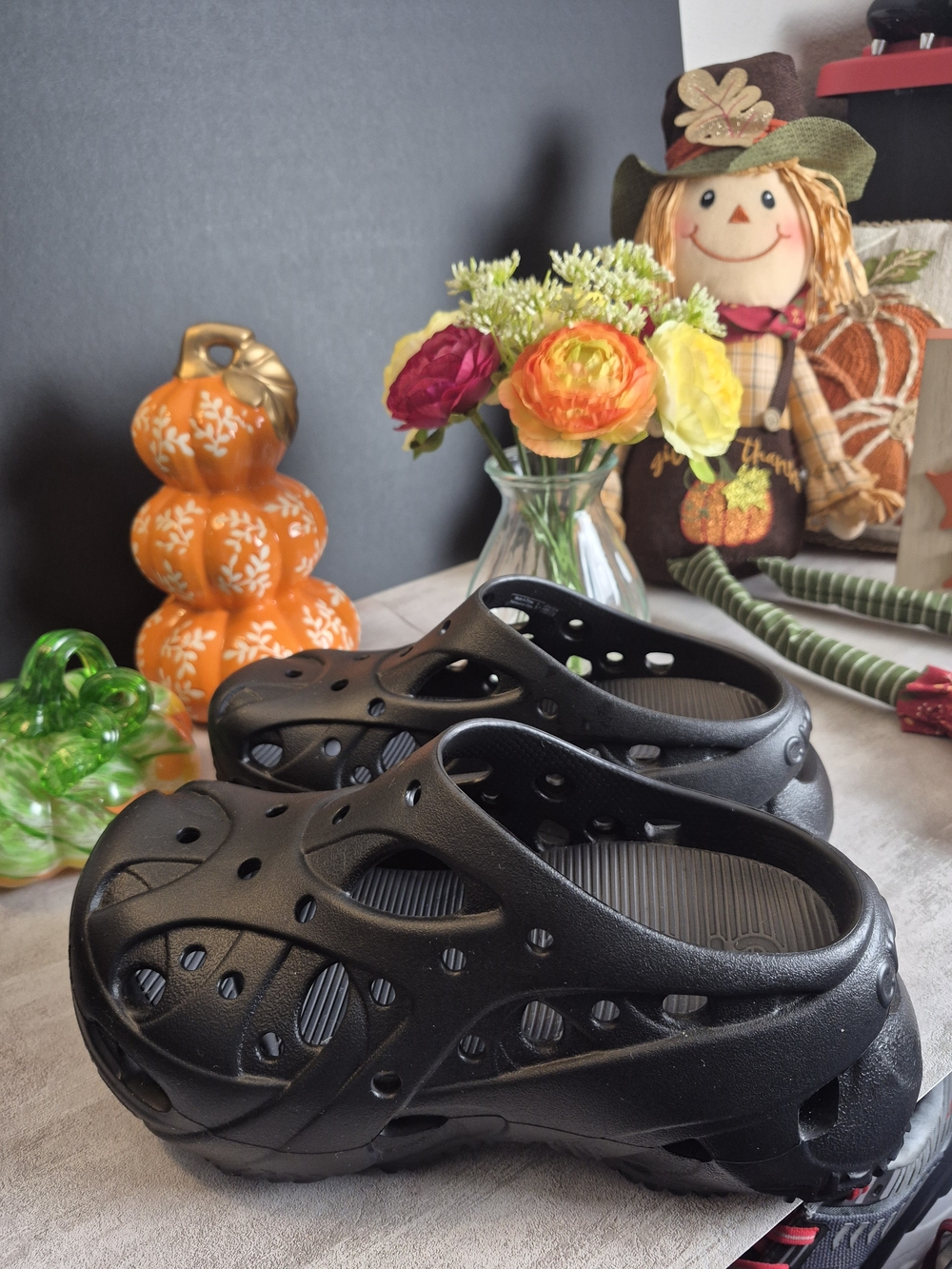 CROCS Black Ventilated Slip-On Clogs! Size 7
